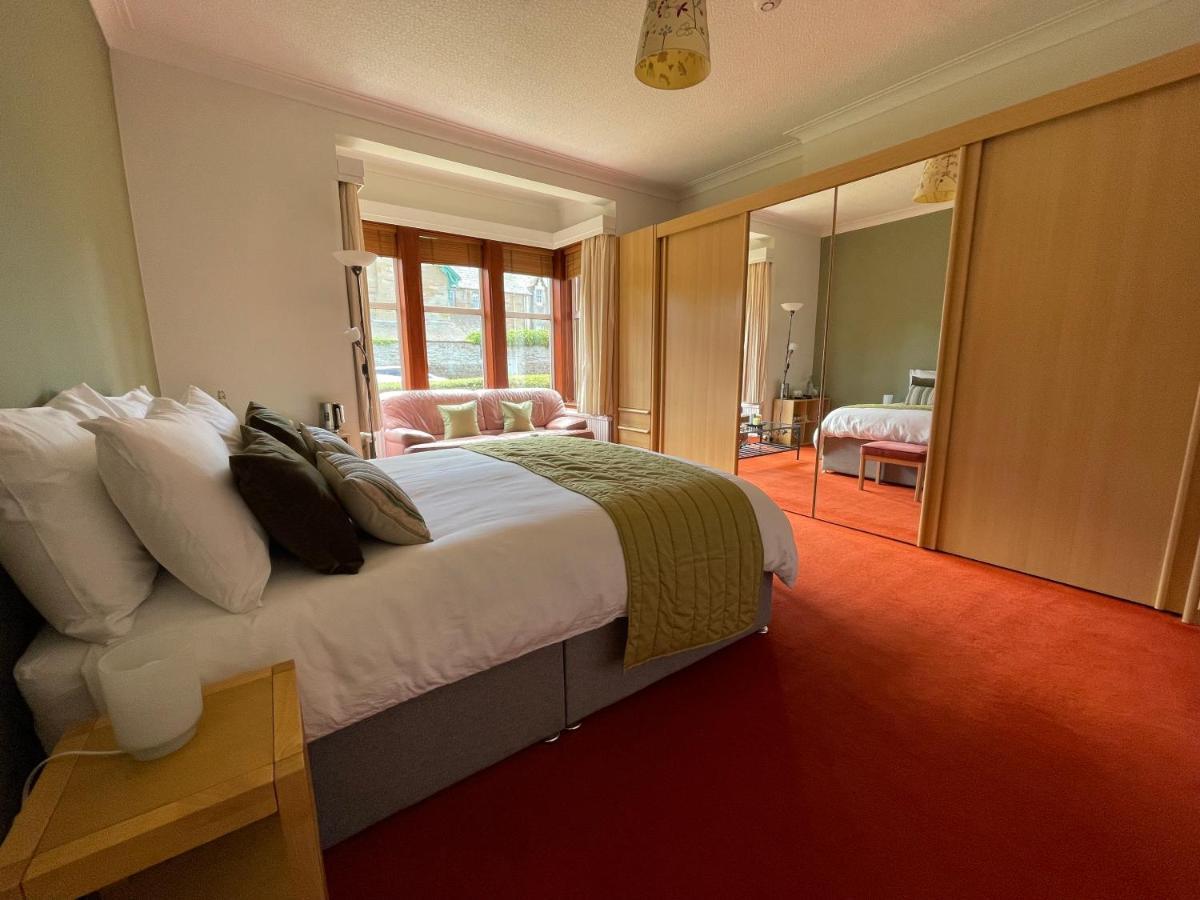 Blackburn Villa B&B Ер Екстер'єр фото