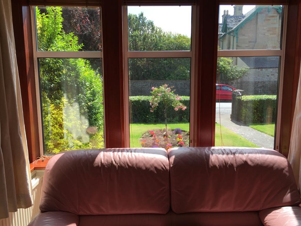 Blackburn Villa B&B Ер Екстер'єр фото
